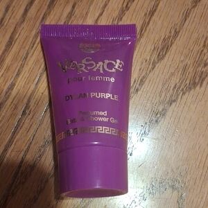 Versace Dylan Purple Perfumed Bath and Shower Gel 0.8floz